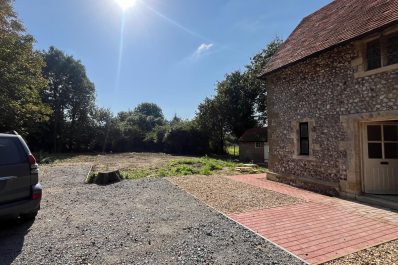 Property to rent, West Sussex
