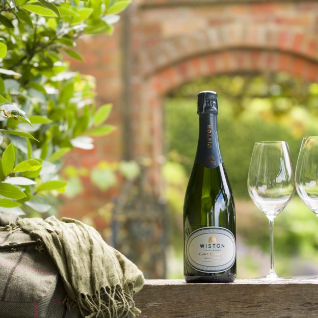 Wiston Blanc de Blancs NV Alfresco