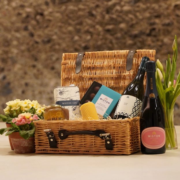 Wiston Spring Hamper